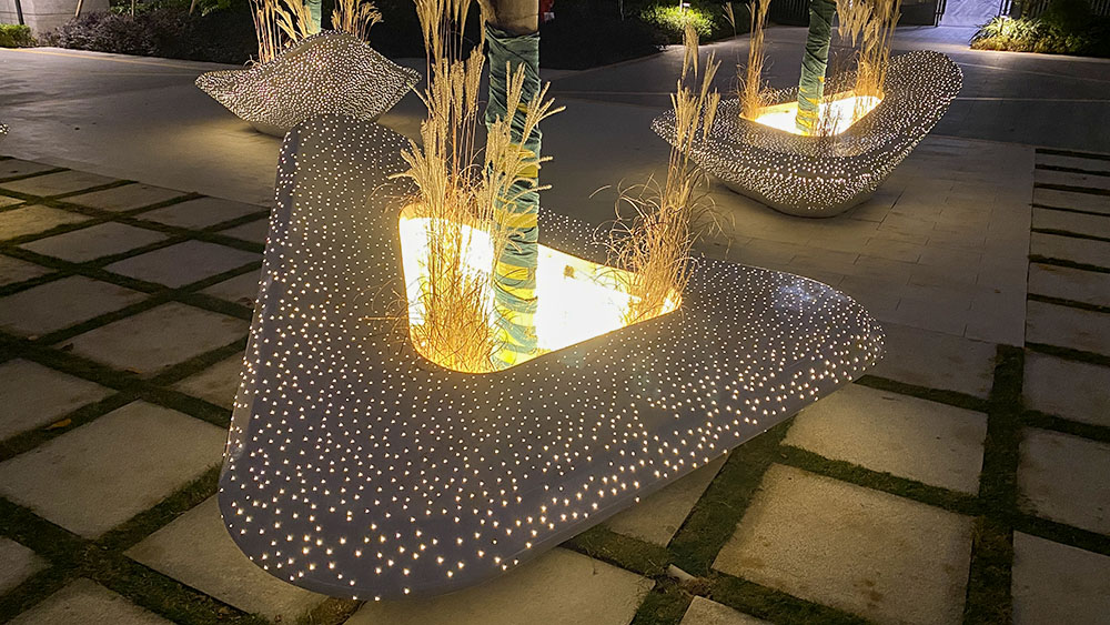 Light-transmitting concrete tree pot